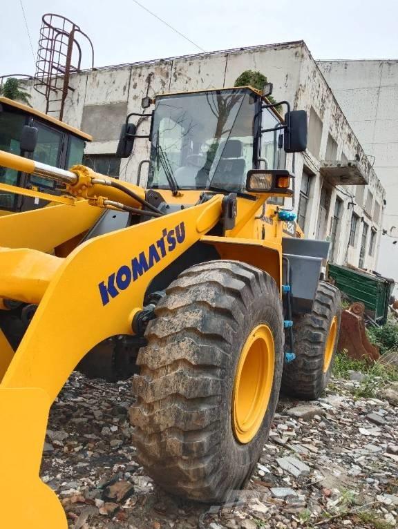 Komatsu WA 320-5 Φορτωτές με λάστιχα (Τροχοφόροι)