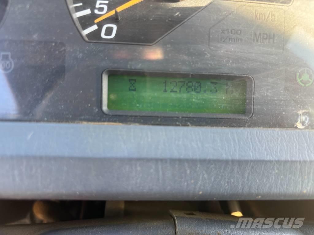 Komatsu WA250-6 Φορτωτές με λάστιχα (Τροχοφόροι)