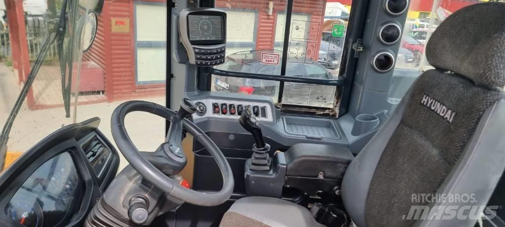 Hyundai HL 955 Φορτωτές με λάστιχα (Τροχοφόροι)