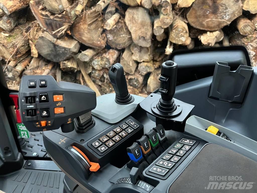 Valtra T 255 Versu Τρακτέρ