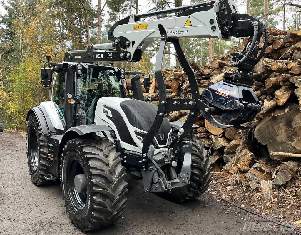 Valtra T 255 Versu Τρακτέρ