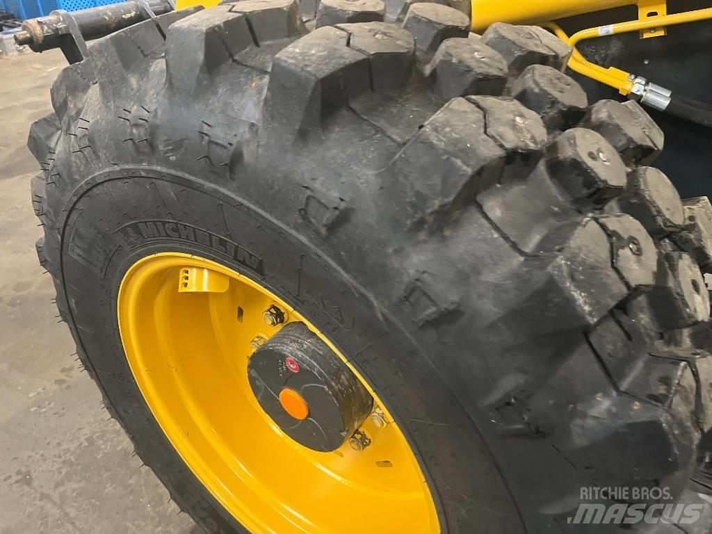 Komatsu WA100-8 Μίνι φορτωτές