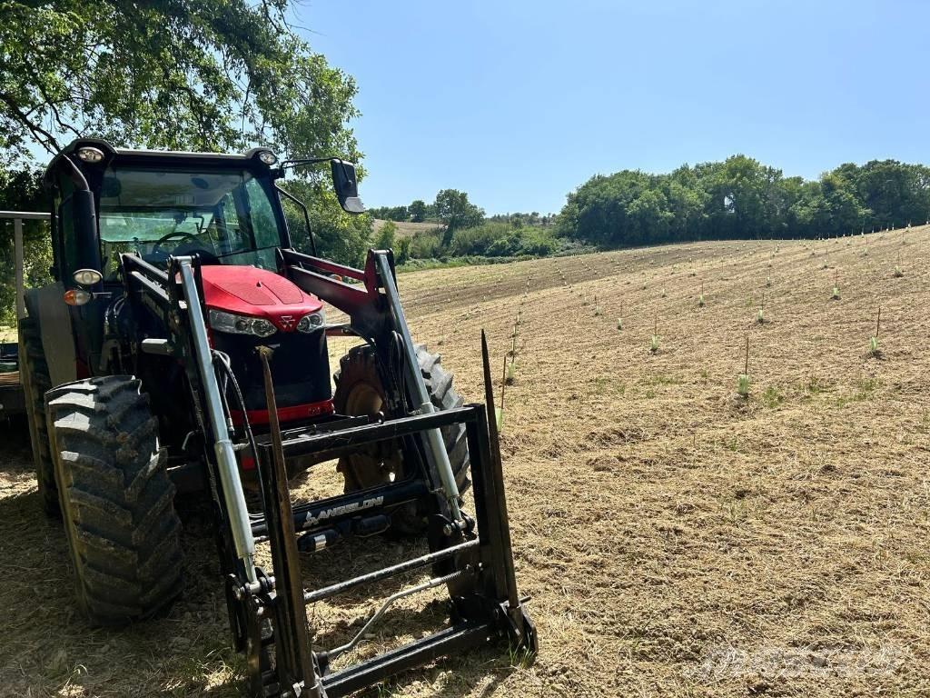 Massey Ferguson 5710 Τρακτέρ