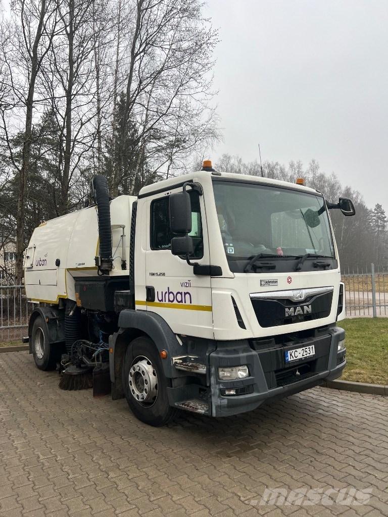 MAN TGM 15.250 Σκούπες