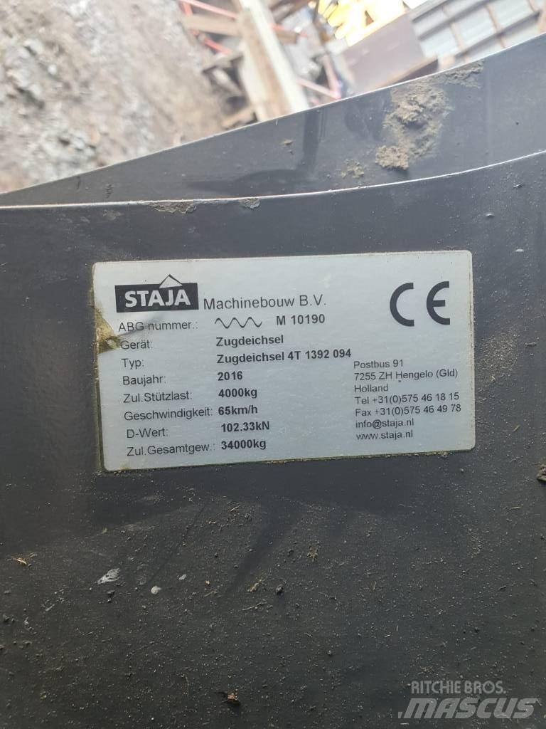 CLAAS Cargos 8500 Ρυμούλκα με διάταξη αυτοφόρτωσης