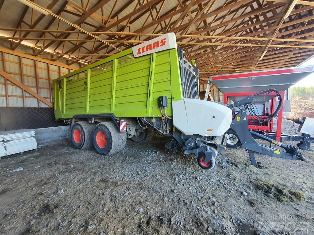 CLAAS Cargos 8500 Ρυμούλκα με διάταξη αυτοφόρτωσης