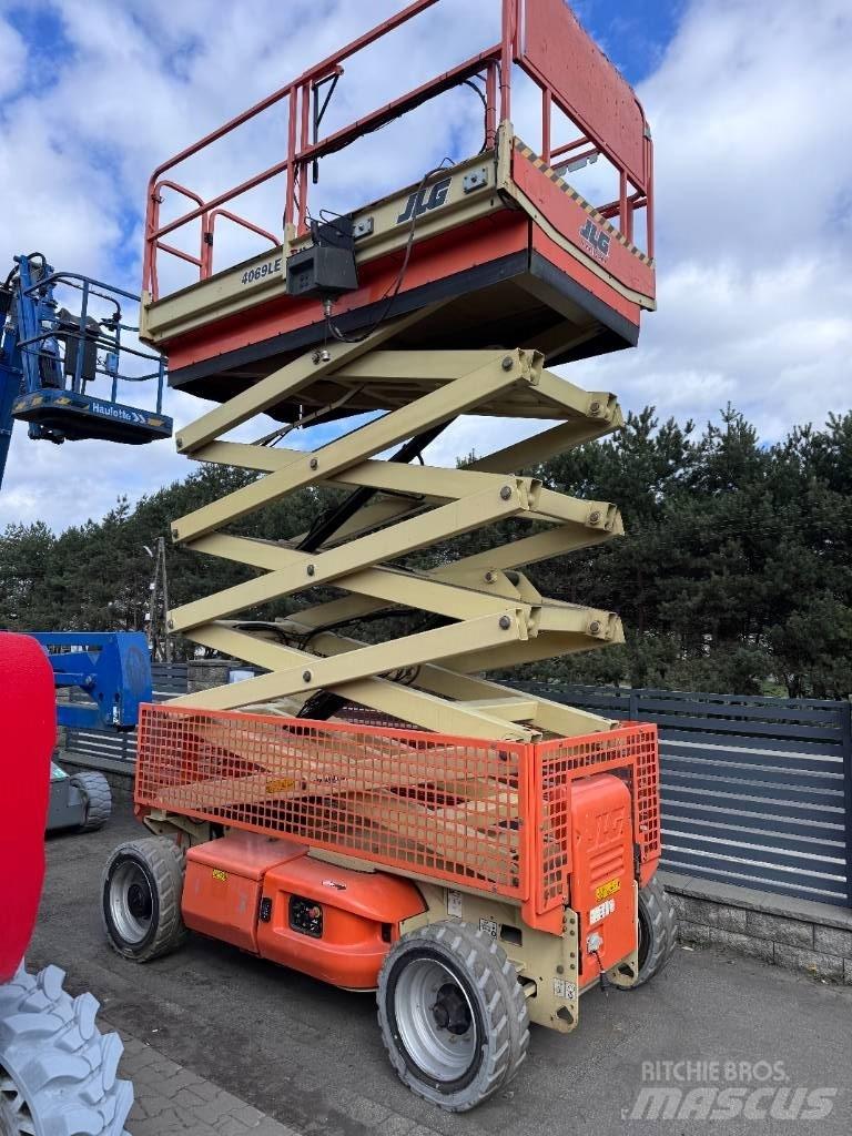 JLG 4069 Ανυψωτήρες ψαλιδωτής άρθρωσης