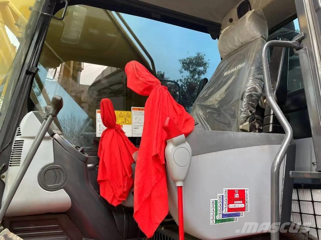 Komatsu PC240-8 Εκσκαφείς με ερπύστριες