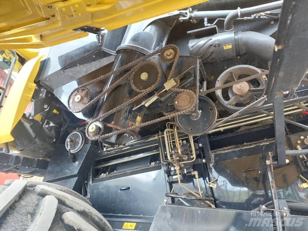 New Holland CR 980 Θεριζοαλωνιστικές μηχανές
