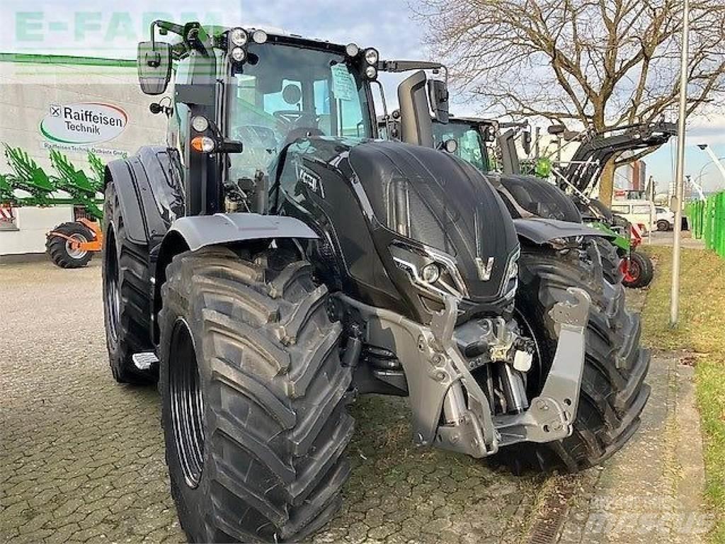 Valtra t 215a Τρακτέρ
