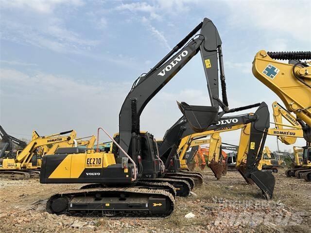 Volvo EC210 Εκσκαφείς με ερπύστριες