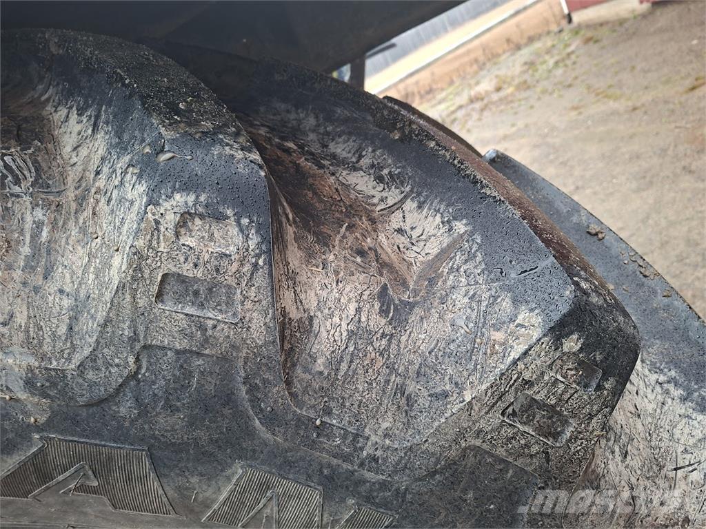 Valtra T154 Versu Τρακτέρ