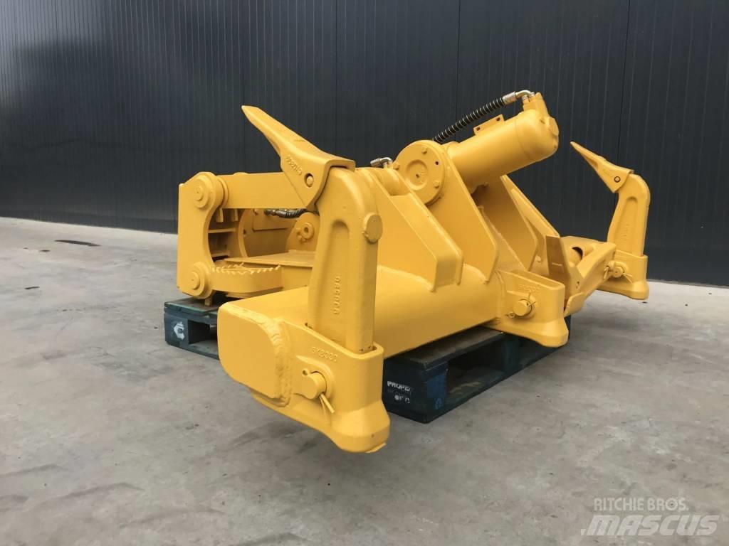 Komatsu D51 Εκχερσωτές
