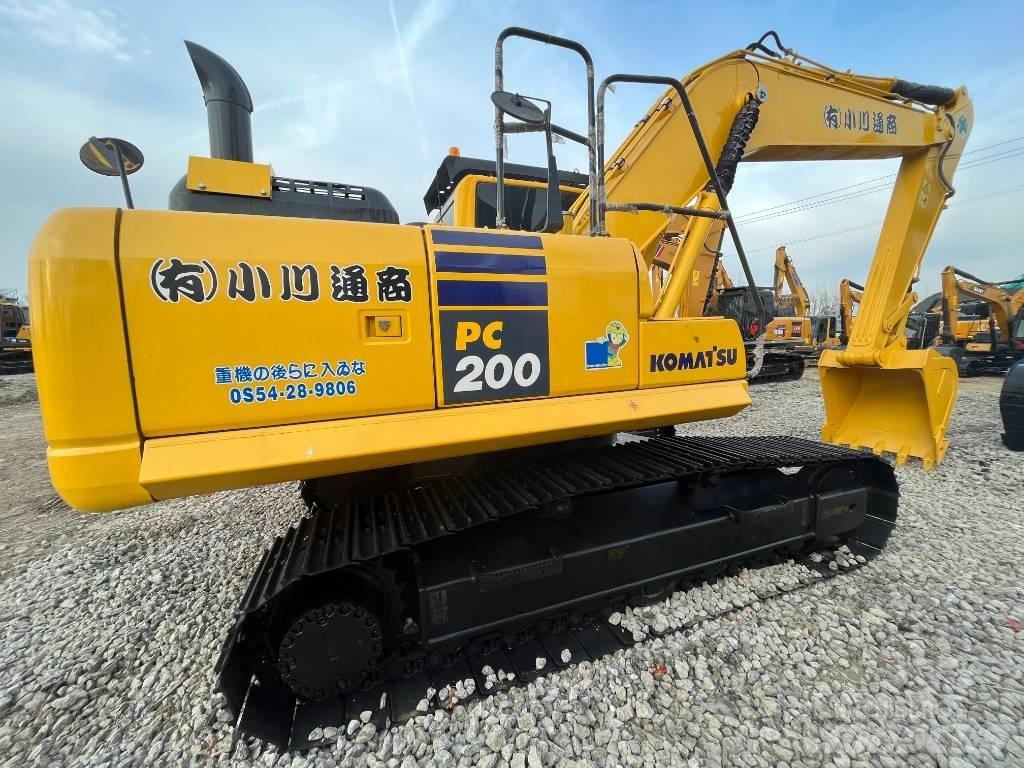 Komatsu PC 200 Εκσκαφείς με ερπύστριες