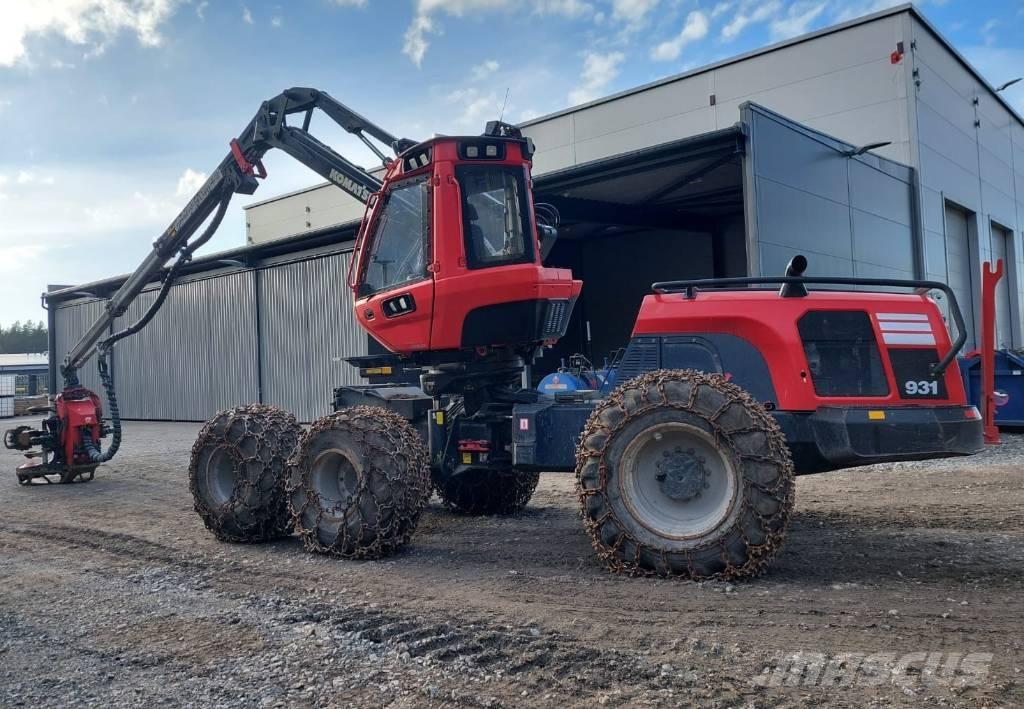 Komatsu 931 Θεριζοαλωνιστικές μηχανές