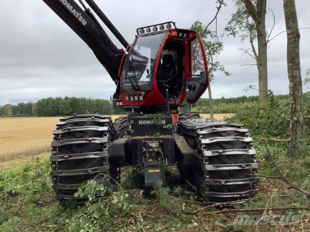 Komatsu 951 Θεριζοαλωνιστικές μηχανές