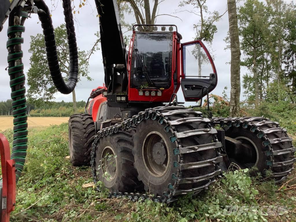 Komatsu 951 Θεριζοαλωνιστικές μηχανές