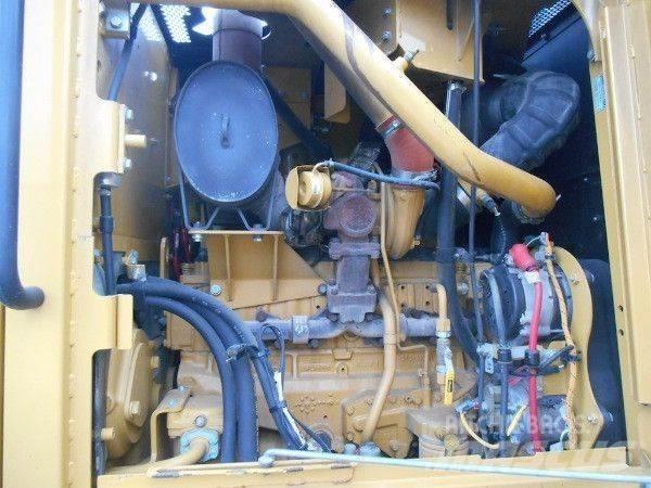 CAT 140M Γκρέιντερς
