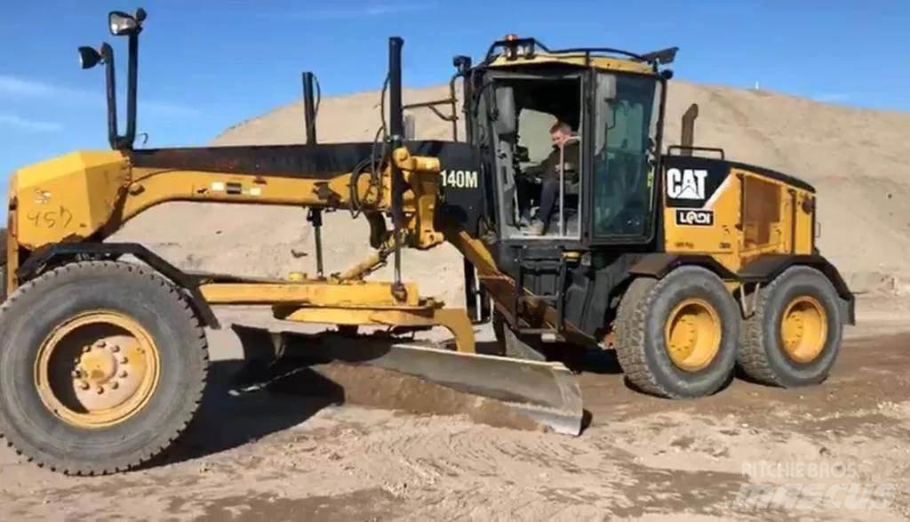 CAT 140M Γκρέιντερς