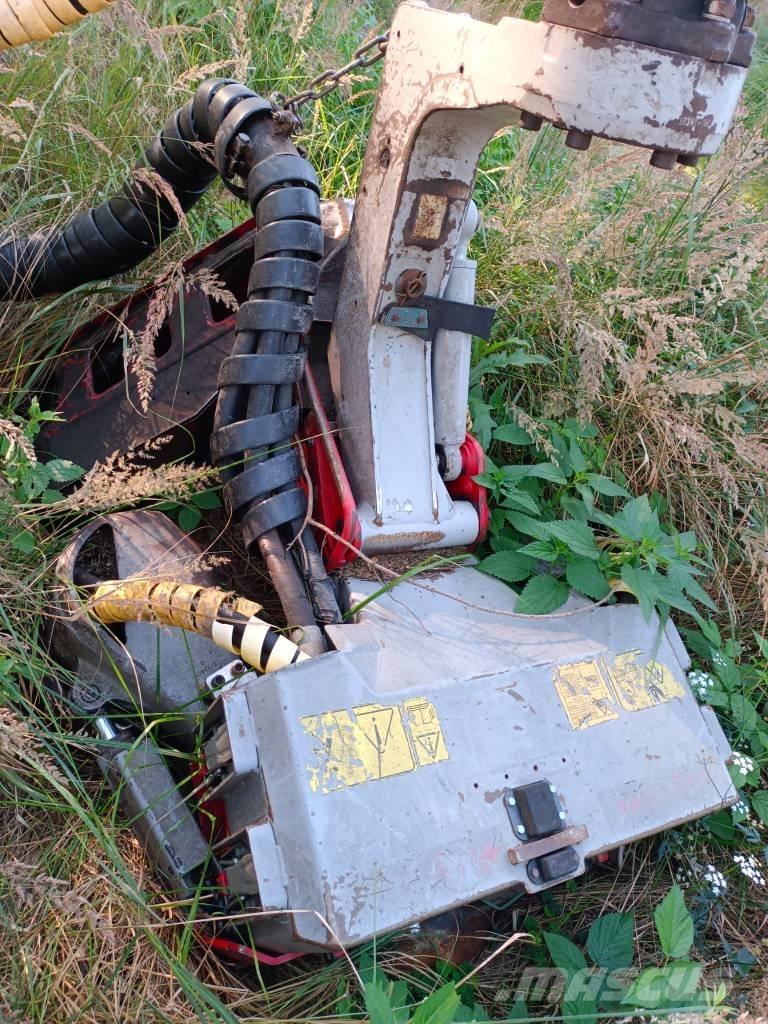 Neuson Forest 132HVT Θεριζοαλωνιστικές μηχανές