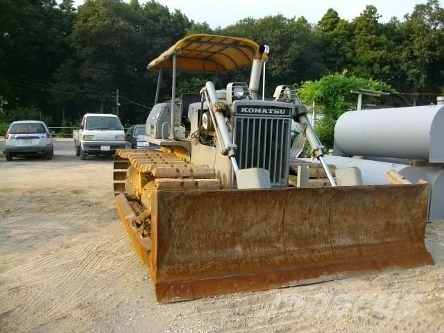 Komatsu D 40 P Μπουλντόζες με ερπύστριες