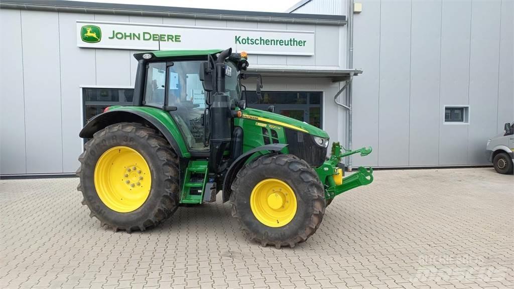 John Deere 6120M Τρακτέρ