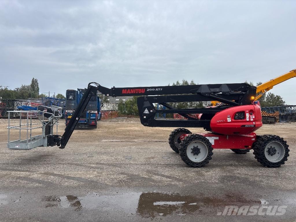 Manitou 200 ATJ Ανυψωτήρες με αρθρωτό βραχίονα