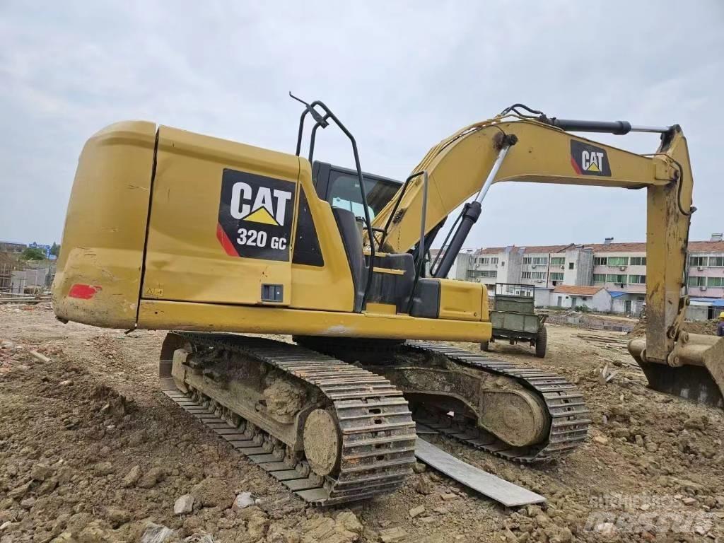 CAT 320 GC Μίνι εκσκαφείς 7t - 12t