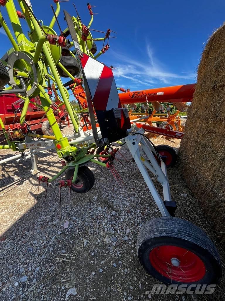 CLAAS Volto 900 T Τσουγκράνες και χορτοξηραντικές μηχανές