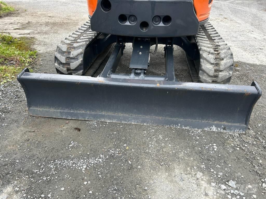 Hitachi ZX 38 U-6 Εκσκαφάκι (διαβολάκι) < 7t