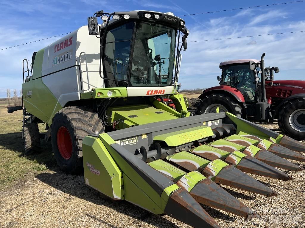 CLAAS Tucano 440 Θεριζοαλωνιστικές μηχανές