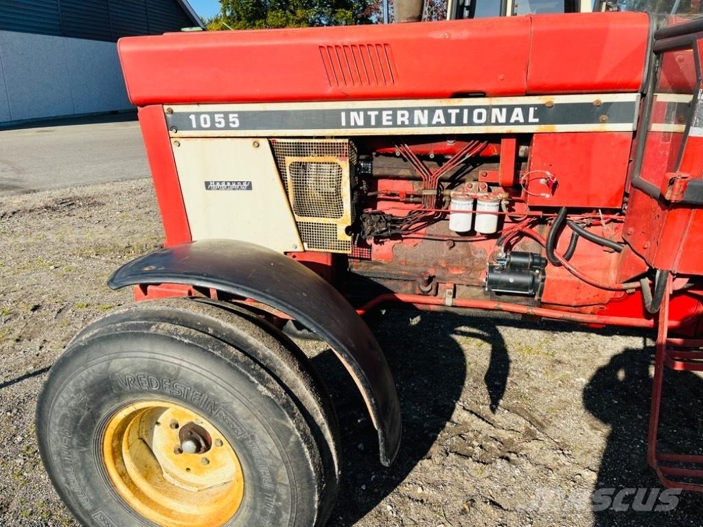 International 1055 Τρακτέρ