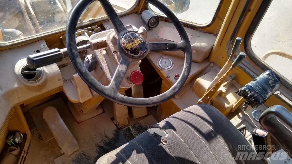 CAT 950 B Φορτωτές με λάστιχα (Τροχοφόροι)
