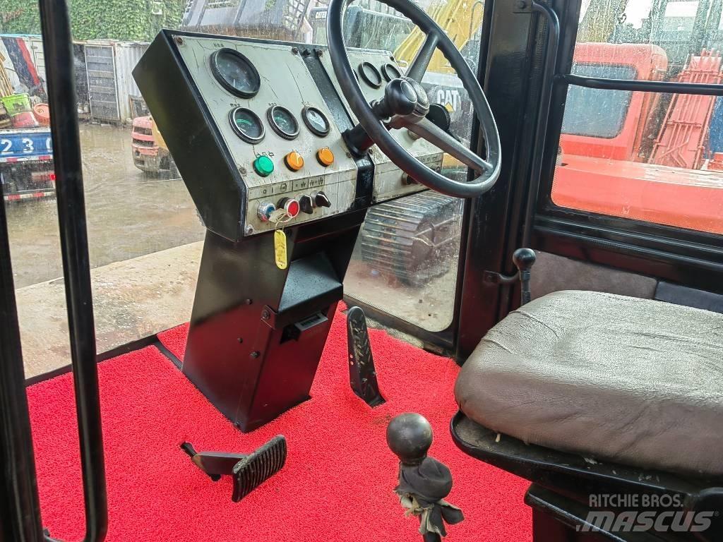 CAT GS683E Οδοστρωτήρες μονού κυλίνδρου