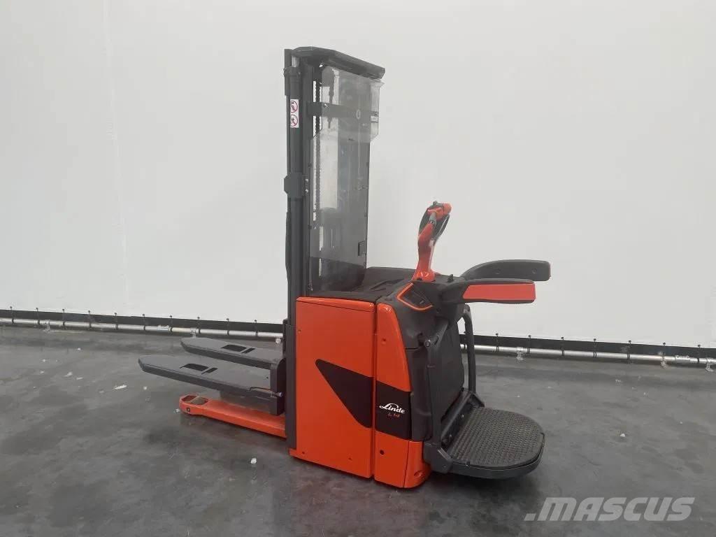 Linde L 14 AP Παλετοφόρα πεζού χειριστή με ιστό