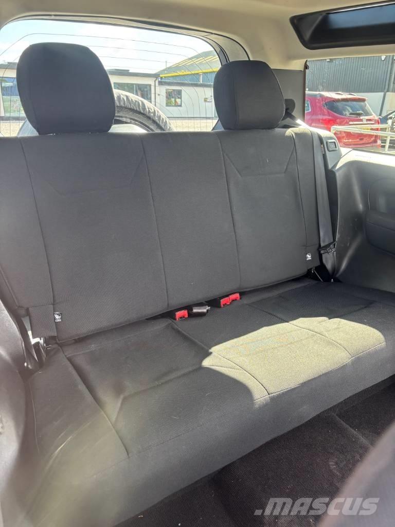 Land Rover Defender Κλούβες με συρόμενες πόρτες