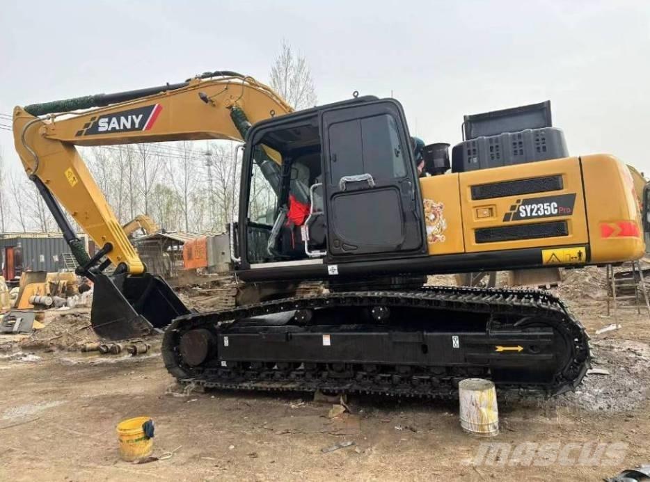 Sany SY 215 C Εκσκαφείς με ερπύστριες