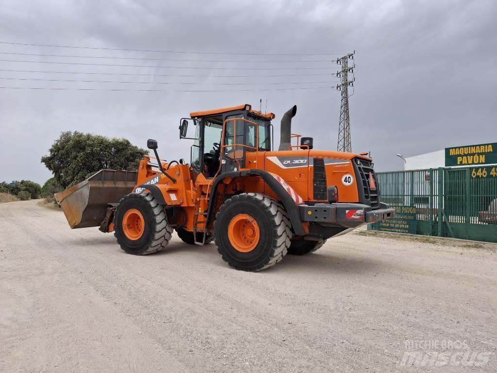 Doosan DL 300-5 Φορτωτές με λάστιχα (Τροχοφόροι)