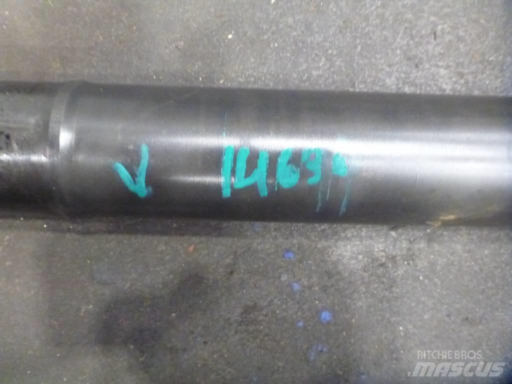  Drivaxel Volvo L180H Άξονες