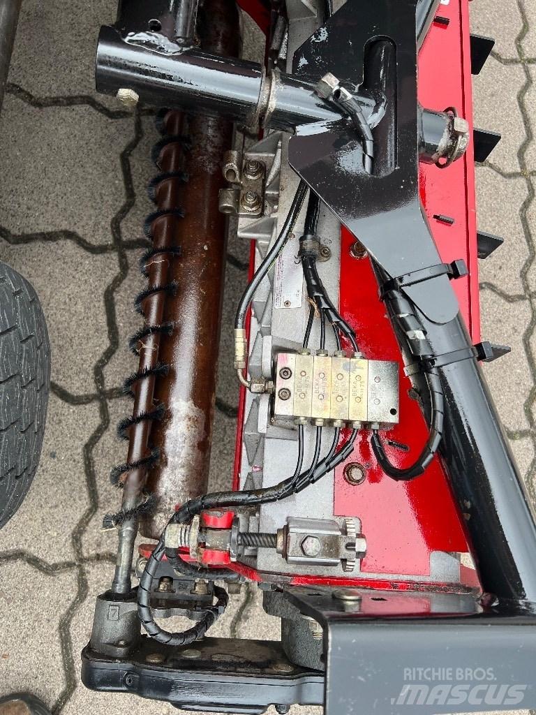Toro Reelmaster3100D Χορτοκοπτικά με όρθιο χειριστή