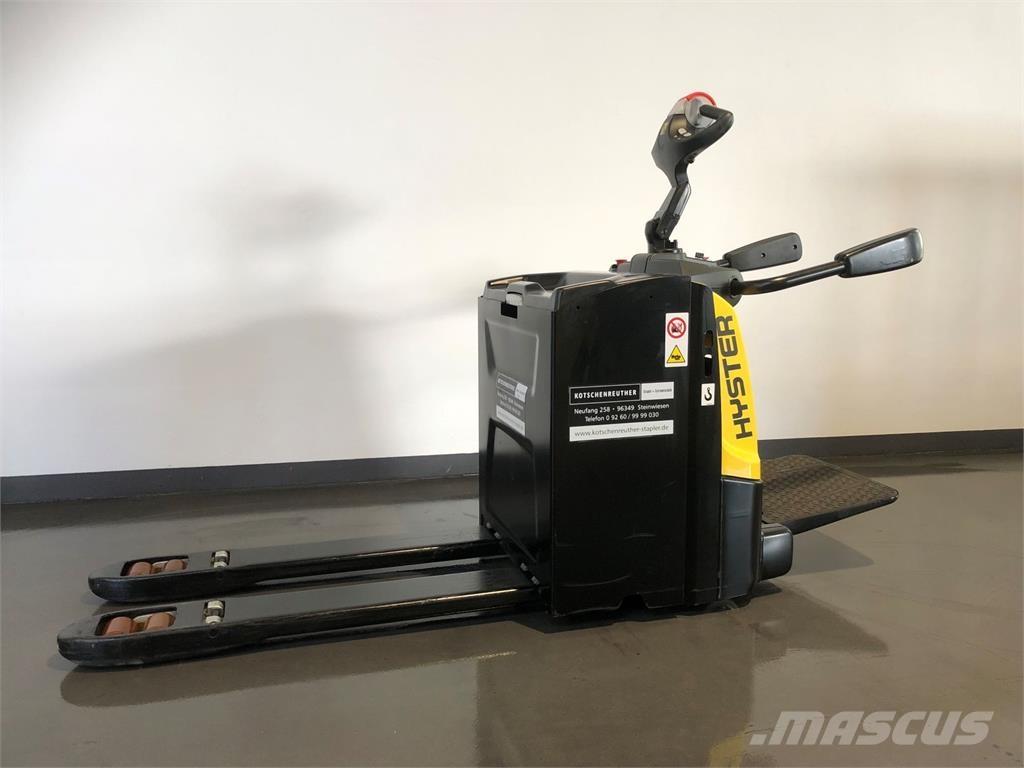 Hyster P2.5 Παλετοφόρα πεζού χειριστή με ιστό
