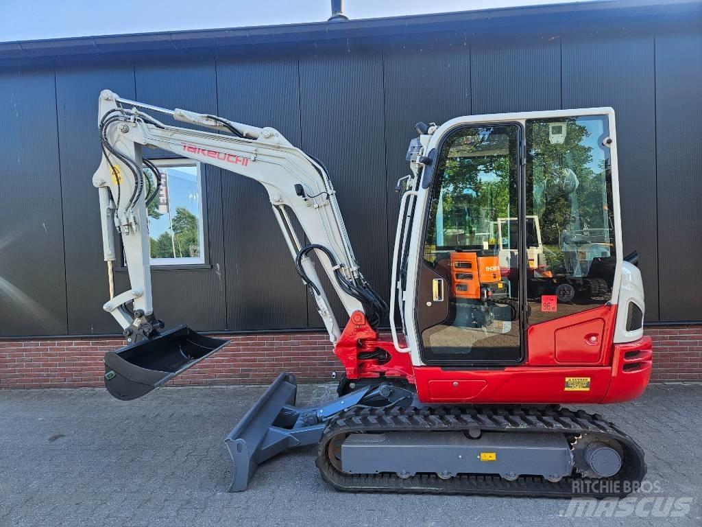 Takeuchi TB 240 Εκσκαφάκι (διαβολάκι) < 7t