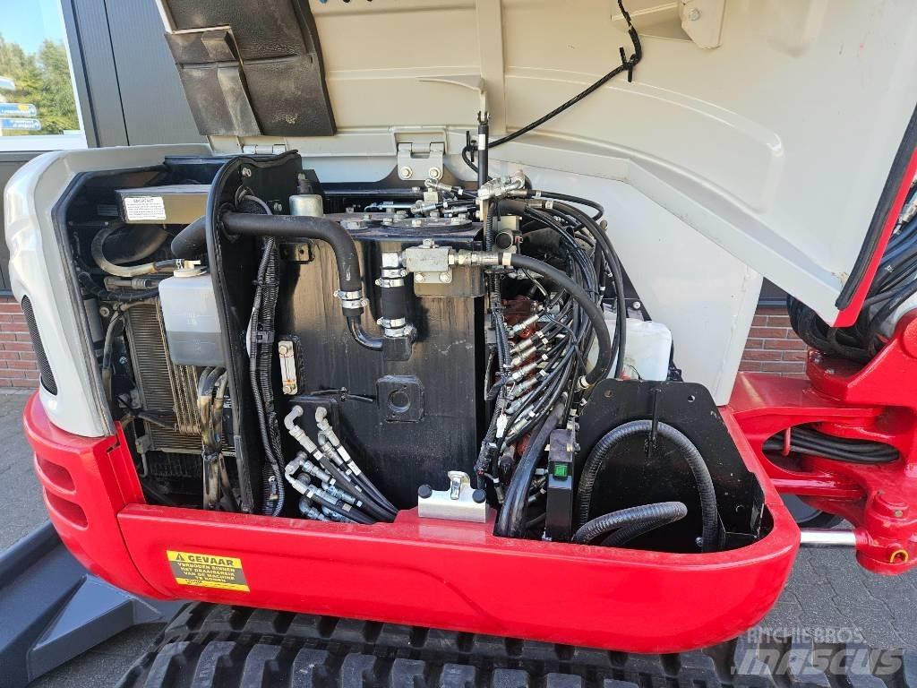 Takeuchi TB 240 Εκσκαφάκι (διαβολάκι) < 7t