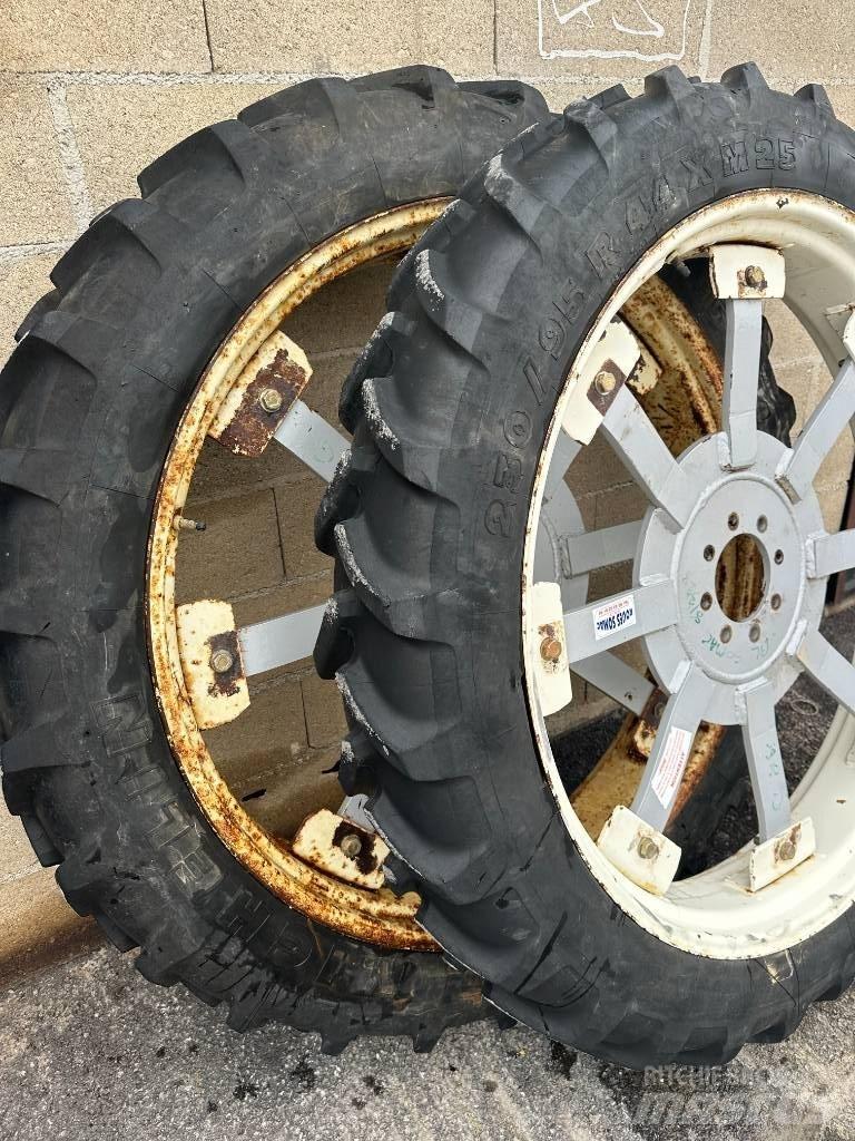 Michelin 230/95R48 Ελαστικά και ζάντες