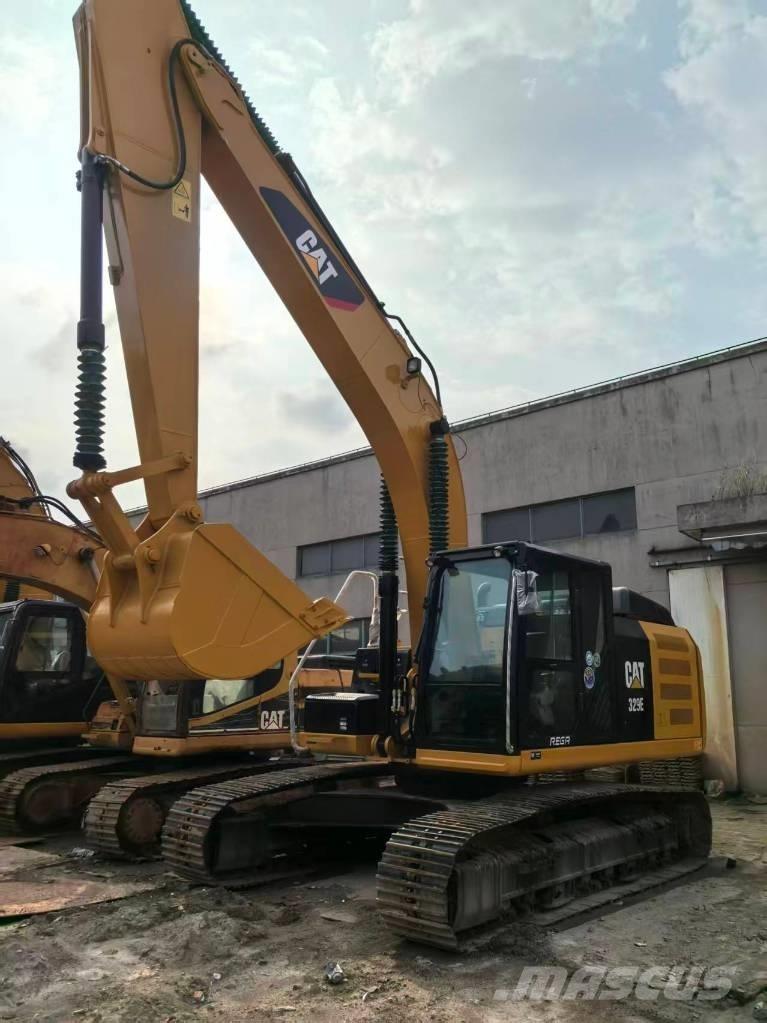 CAT 329 E Εκσκαφείς με ερπύστριες