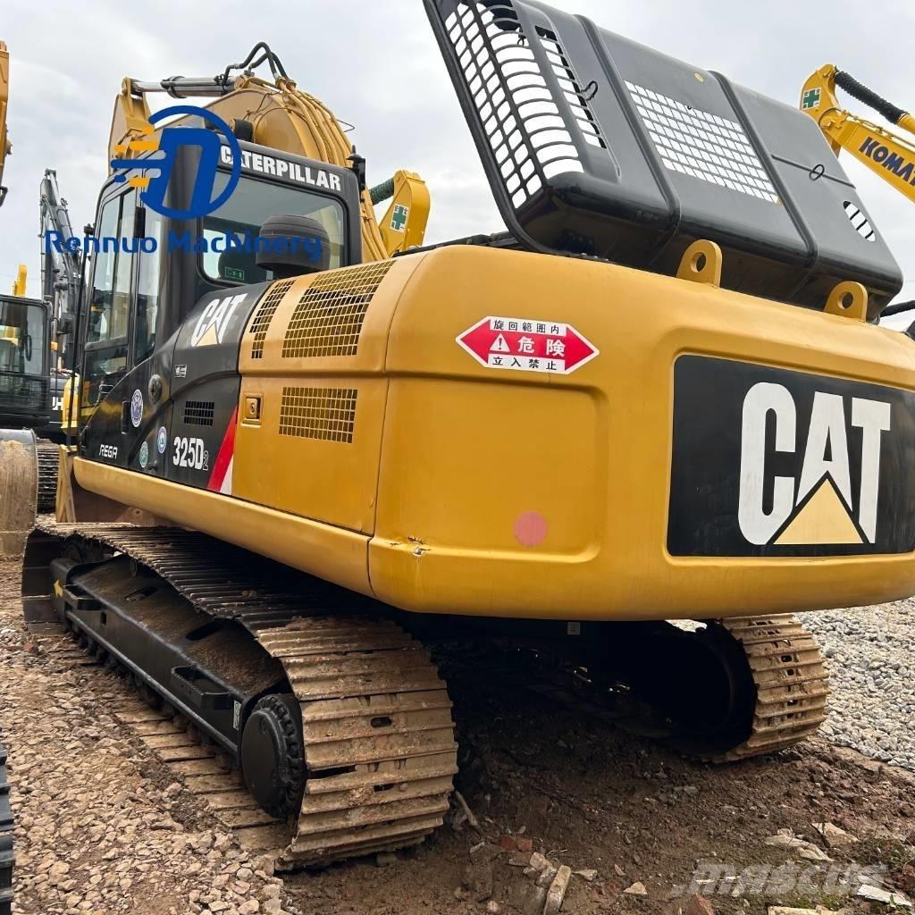 CAT 325D2 Εκσκαφείς με ερπύστριες