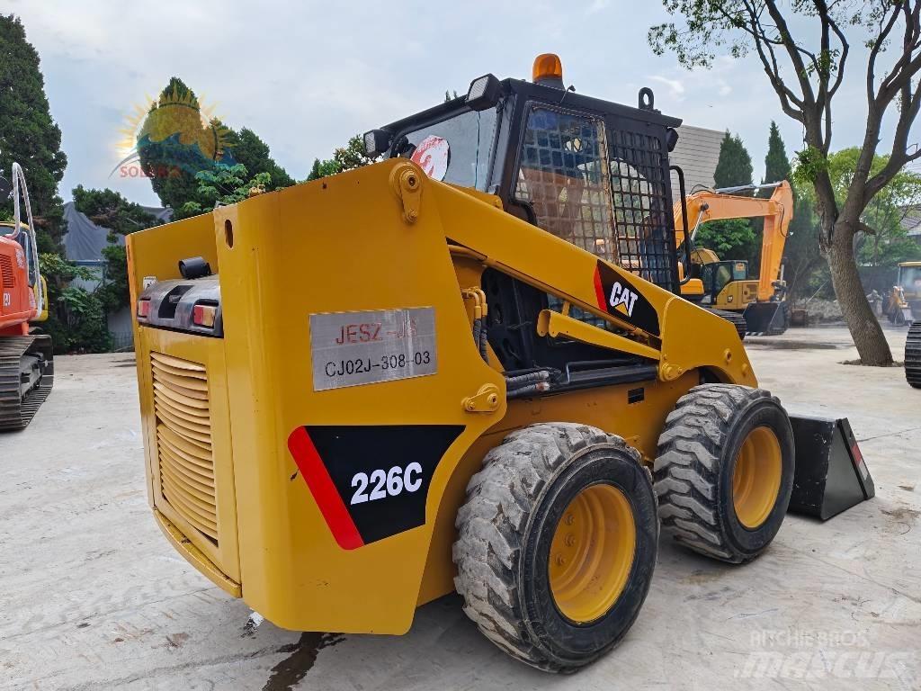 CAT 226c Φορτωτάκια
