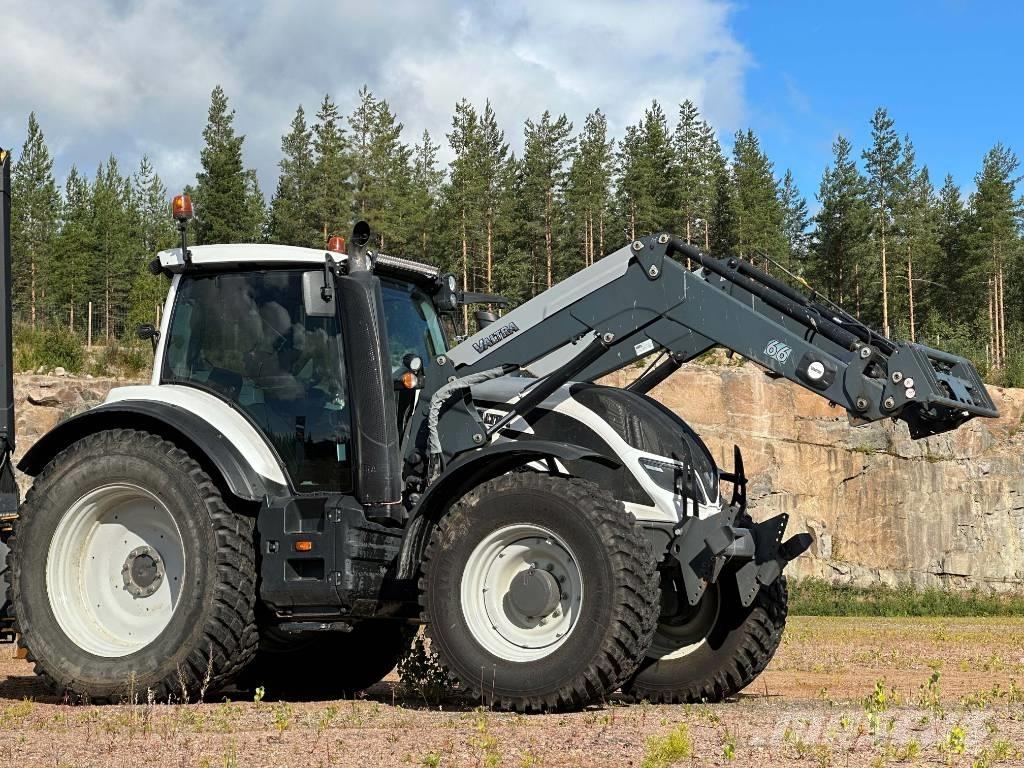 Valtra T 174 Τρακτέρ