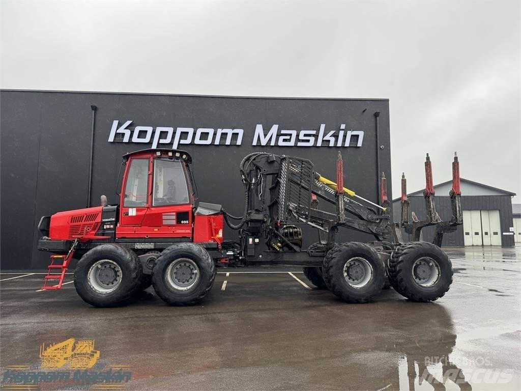 Komatsu 895 Μεταφορείς ξυλείας