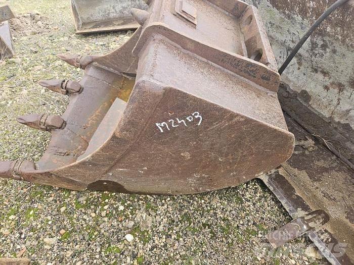 Mecalac 12MXT Κουβάδες
